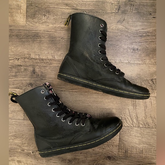 Dr. Martens Shoes - Dr. Martin boots